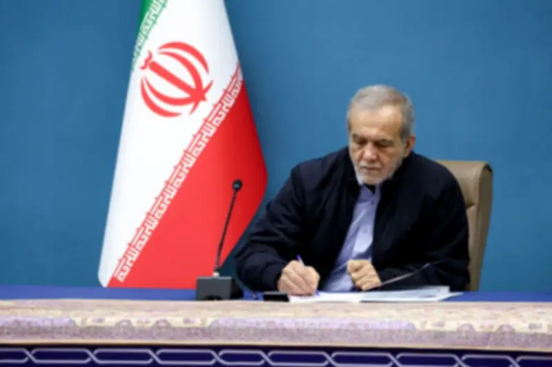 بزشکیان قهرمانی تیم ملی کشتی فرنگی نوجوانان را تبریک گفت