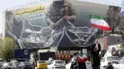خبره: حرب أمريكا على إيران قد تكلف دافعي الضرائب تريليون دولار