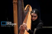 أوركسترا طهران السيمفونية تعزف 