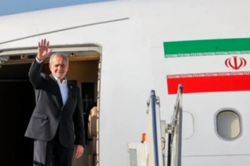 رئیس‌جمهور ایران تهران را به مقصد اسلام‌آباد ترک کرد