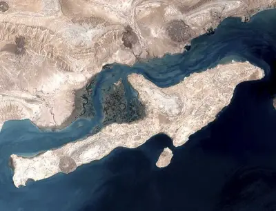 بستن کامل تنگه هرمز پس از حملات آمریکا به ایران