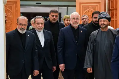 هیئت ایرانی پس از سفر کوتاه به عمان بازگشت