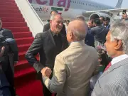 پزشکیان برای سفر رسمی وارد اسلام‌آباد شد