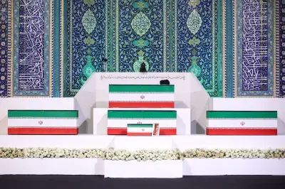 شخصیت‌های خارجی به رهبر شهید در تهران ادای احترام کردند