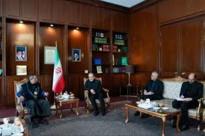وزیر خارجه ایران: موضع شجاعانه یمن در برابر تجاوز علیه ایران قابل تقدیر است