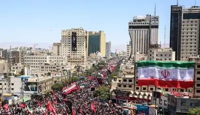 پیکر رهبر شهید انقلاب در مشهد به خاک سپرده شد
