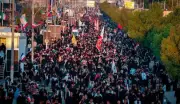 میلیون‌ها نفر در نجف به استقبال پیکر رهبر شهید ایران رفتند