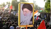مراسم تشییع پیکر رهبر شهید در نجف برگزار شد