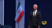دستیار دبیرکل سازمان همکاری اسلامی به رهبر شهید ادای احترام کرد