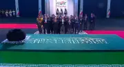 نخست‌وزیر پاکستان و رئیس ستاد ارتش به شهید آیت الله رئیسی ادای احترام کردند